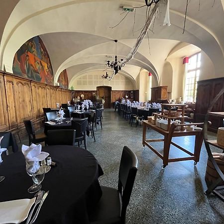 Logis Hotel Ancien Grand Seminaire Saint-Flour  Exterior foto